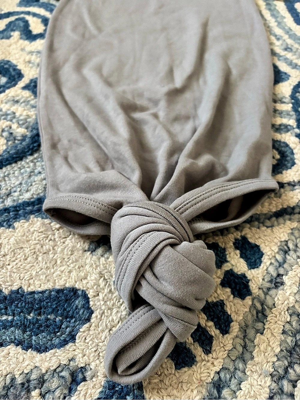 face+face Steven Baby Gray Knotted Gown Sleep Sheep NWT - Picture 4 of 4